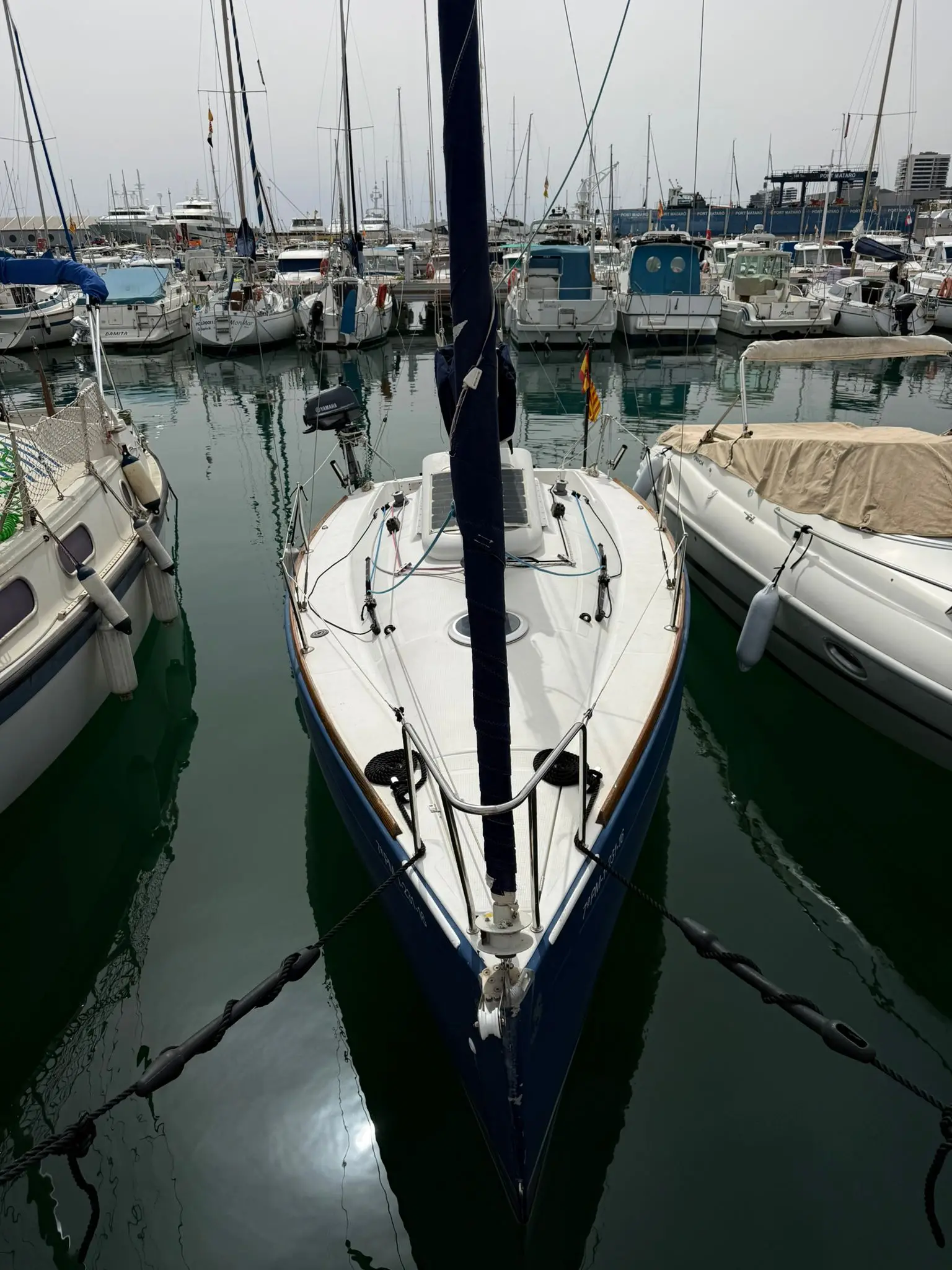 Beneteau - First 211